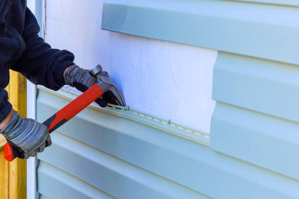 Reliable Siding Repair contractor in Hiddenite, NC by Creative Siding
